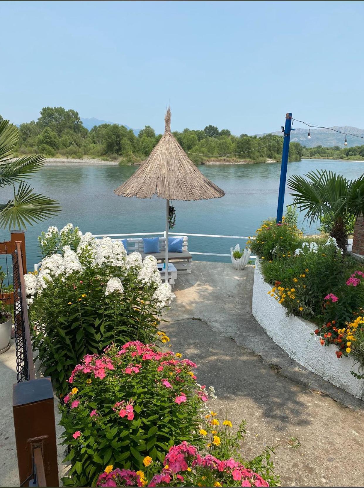 Villa Teverde Шкодер Экстерьер фото